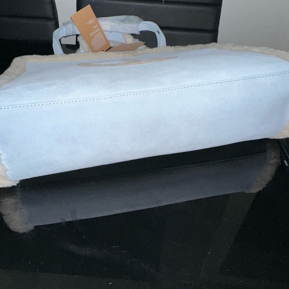 UGG x TELFAR Medium Shopper - Blue - Picture 4 of 7